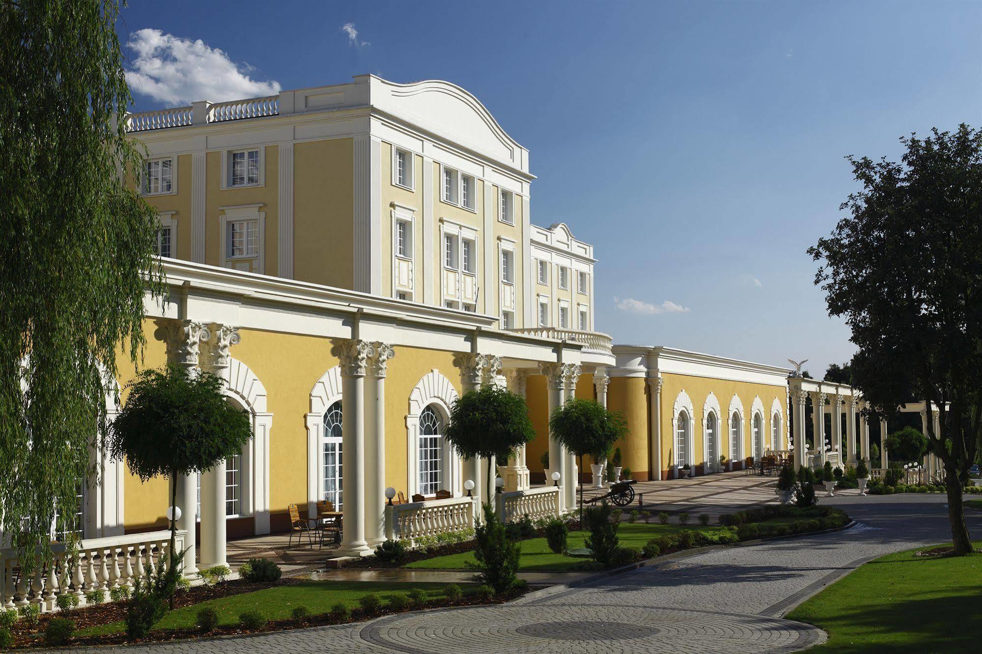 Hotel Windsor W Jachrance Jachranka Dış mekan fotoğraf