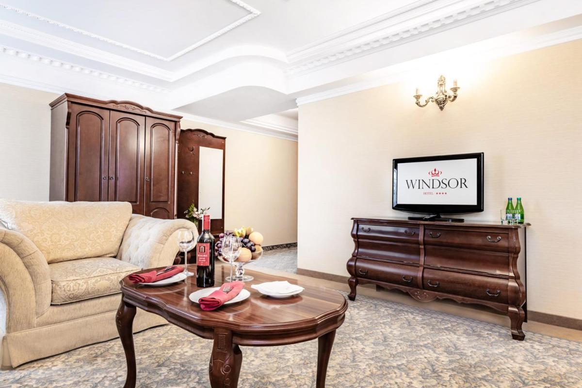 Hotel Windsor W Jachrance Jachranka Dış mekan fotoğraf